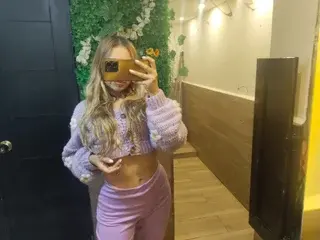 Streamate Best Webcam of RainbowLov21