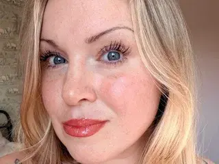 Streamate Sex Cam of HoneyNyx