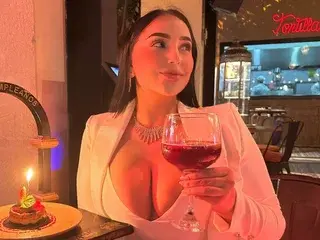 Streamate Private Sex Chat of IriisEvans