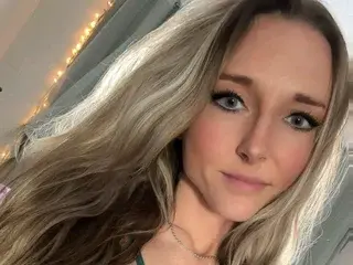 Streamate Free Porn Cam of Violet_Styles