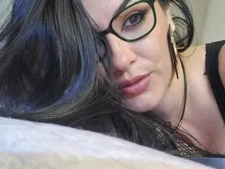 Streamate Sex Cam of Pamela_Rosal