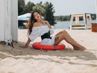 Streamate Live Sex Cam of HappyFlowerr