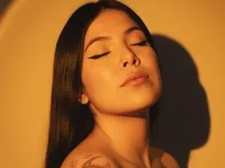 Streamate Free Live Porn of AilynRed