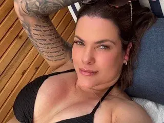 Streamate Best live sex cam show of TheNaughtyMilfNextDoor
