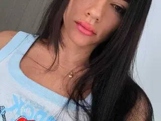 Streamate Sex Cam of Hannah_Valencia