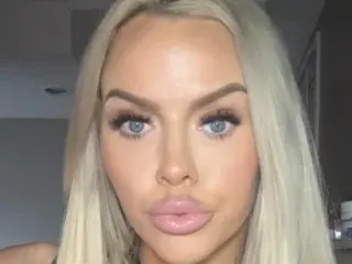 Streamate Live Porn of GoddessBuffBarbie