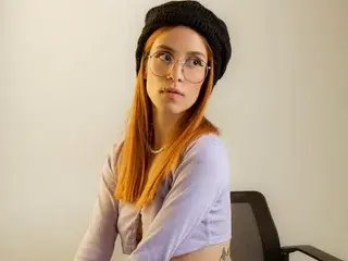 Streamate Live Sex Cam of GiaLuxe