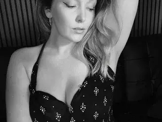Streamate Adult Webcam of DeepThroatDarling