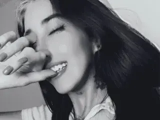 Streamate Watch Live Sex Cams of Lissandra222