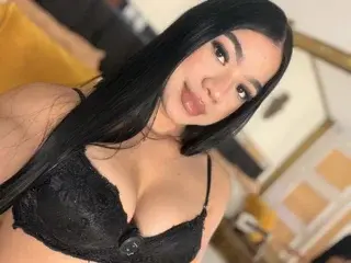Streamate Live Sex Cam of MeilynDuque