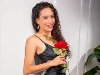 Streamate Live Sex of MilanPerry