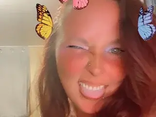 Streamate Live Sex Cam of ItsKimber