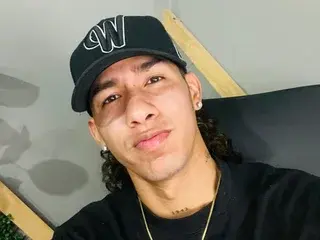 Streamate Best live sex cam show of Damian_phill