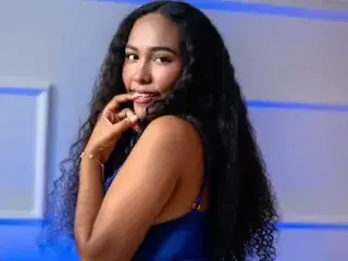 Streamate Nude Webcam of MiaBlackrose