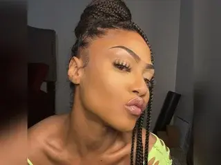 Streamate Live Porn of Yiauana