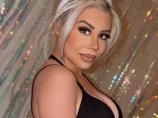Streamate Live Sex Cam of xAmberHeartx