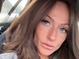 Streamate Best live sex cam show of Harper_Hearts