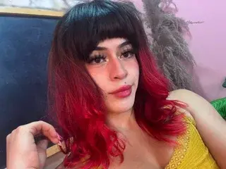 Streamate Free Live Porn of NahomiDol