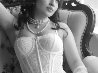 Streamate Nude Webcam of Miia_44