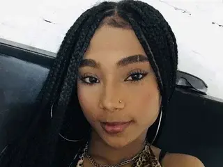 Streamate Live Sex Cam of Sofia33hot