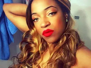 Streamate Nude Webcam of BustyIrie