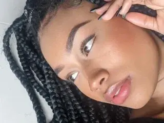 Streamate Sex Chat of Laia_strom19
