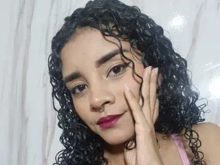 Streamate Adult Webcams of RayliCurly