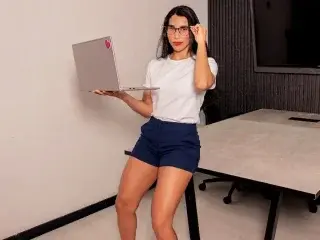 Streamate Private Sex Chat of Scarlet_Dollxxx