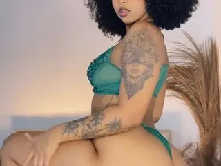 Streamate Live Porn of AdharaHiiller