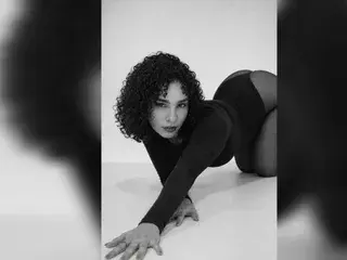 Streamate Live Porn of salmaanaur