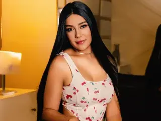 Streamate Live Porn of ValeryMontiel