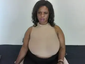 Stripchat Sex Cam of DIRTIENASTY