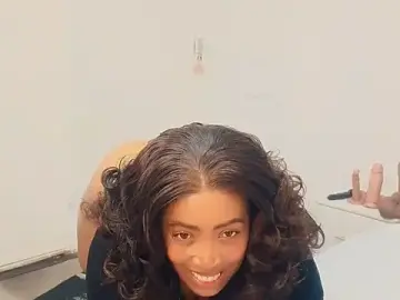 Stripchat Sex Chat of GiantBootyMilf