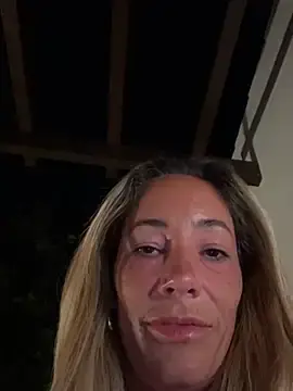 Stripchat Free Live Porn of SweetAlegra_