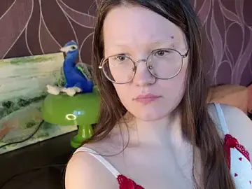 Stripchat Nude Webcam of hairyMira