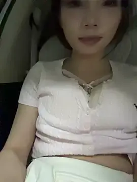 Stripchat Adult Webcams of Yiyi-707