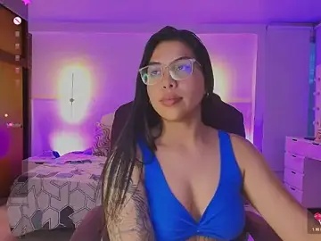 Stripchat Adult Webcams of kloe28