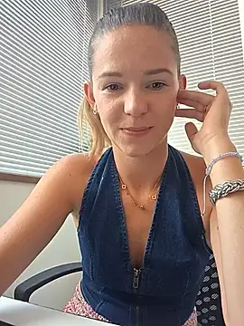 Stripchat Watch Live Sex Cams of lucie_mehott