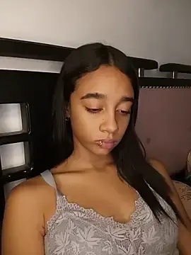 Stripchat Free Porn Cam of Zoe_Sweett18