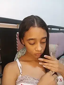 Stripchat Adult Webcam of Zoe_Sweett18
