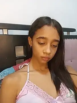 Stripchat Free Live Porn of Zoe_Sweett18