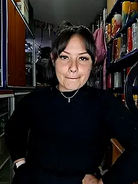 Stripchat Free Porn Cam of Isa_bella95