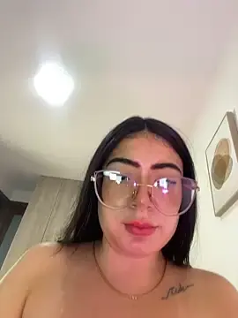 Stripchat Nude Webcam of Mia_222