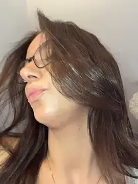 Stripchat Adult Video Chat of Cherry-Bean