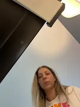 Stripchat Best Webcam of Mia_Ethan