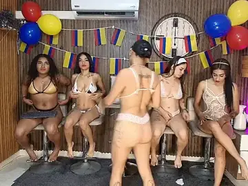 Stripchat Sex Cam of canelasquirt