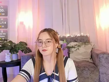 Stripchat Live Sex Cam of MileyBloom_