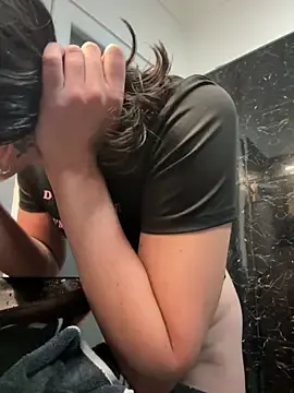 Stripchat Free Live Porn of RedAssHottie