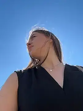 Stripchat Free Porn Cam of KristiRich