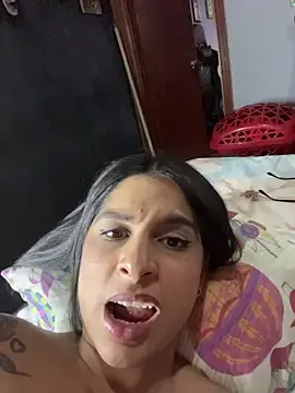 Stripchat Live Sex Cam of charlotte_stevenss_